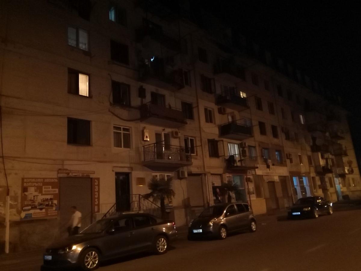 Apartament Shushana 巴统 外观 照片
