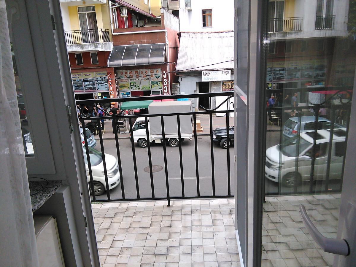 Apartament Shushana 巴统 外观 照片