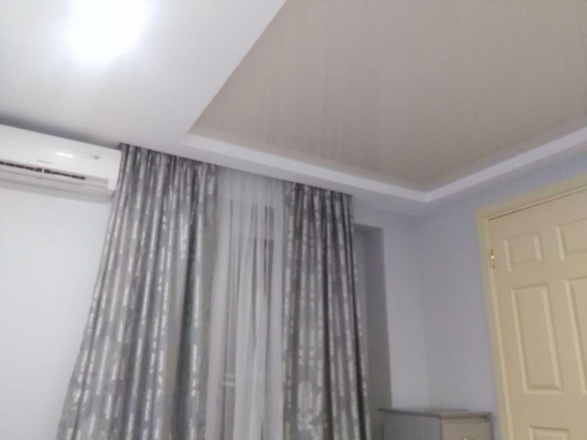 Apartament Shushana 巴统 外观 照片